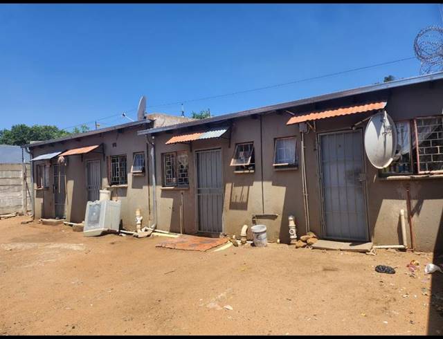 7 BEDROOM HOUSE FOR SALE IN TURFFONTEIN